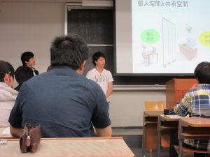 英語論文発表会(雑誌会)が終了しました