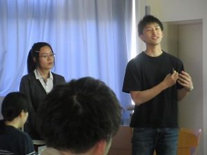 英語論文発表会(雑誌会)が終了しました