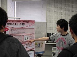 7月のオープンキャンパスで研究室展示をしました