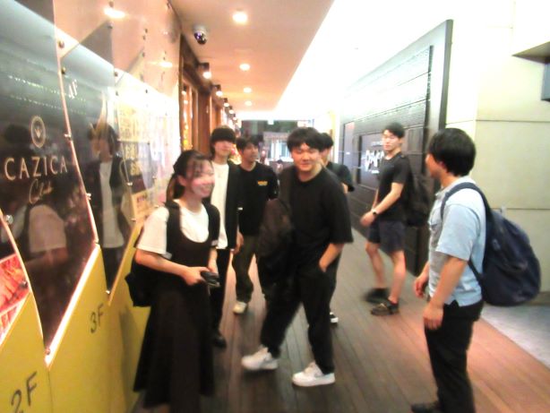 懇親会を開催しました